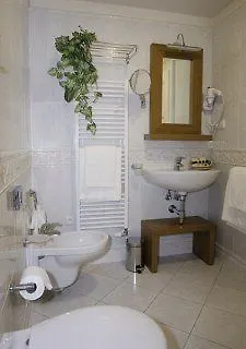 Hotel Emporio