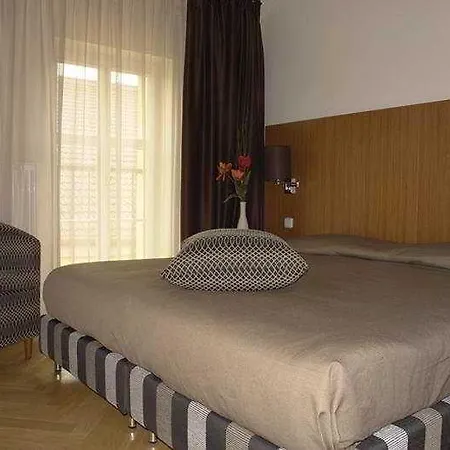 Emporio 4* Prague